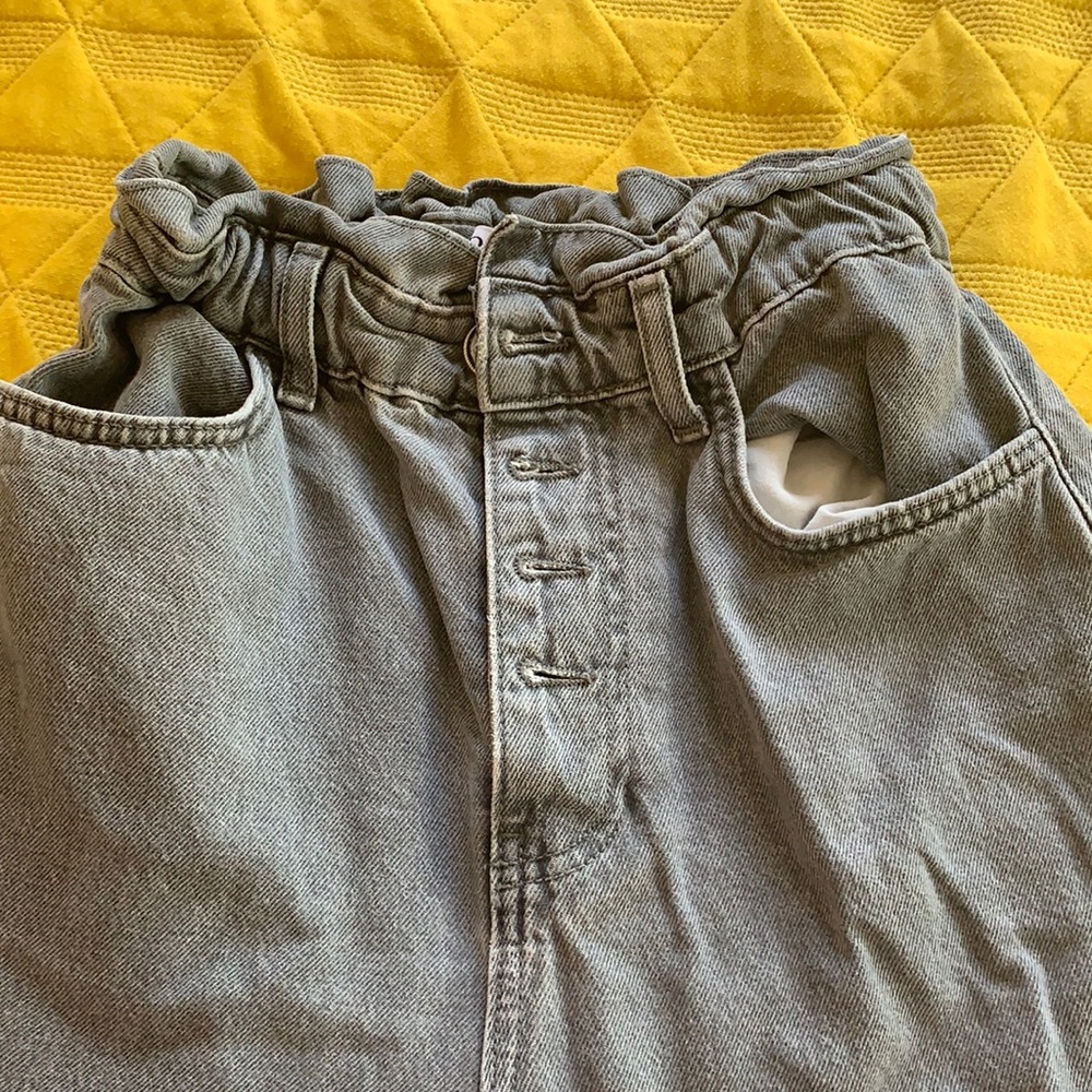 Paper bag waisted Zara denim